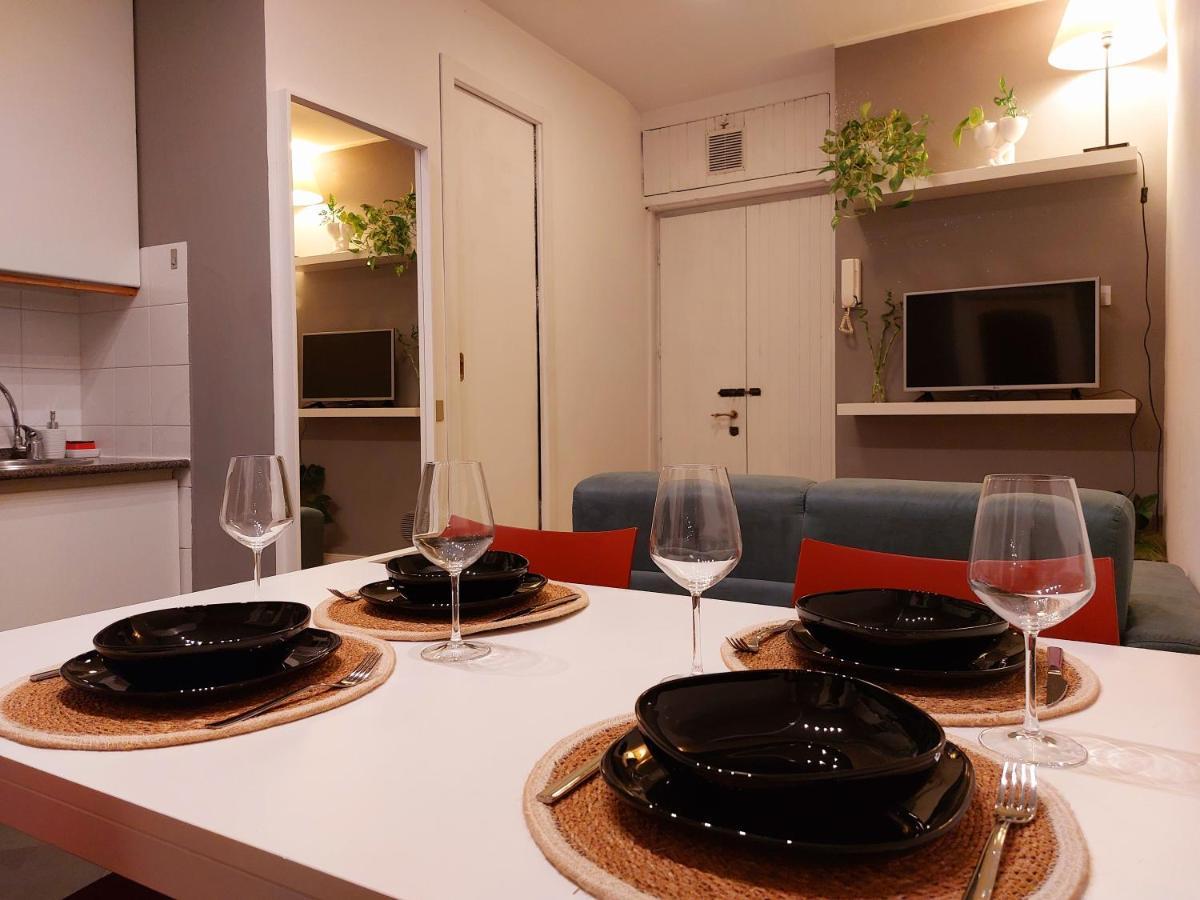 Garibaldi Station - L' Isola Che C'E Apartment - 12 Mins To Rho Fiera Milano Exterior photo